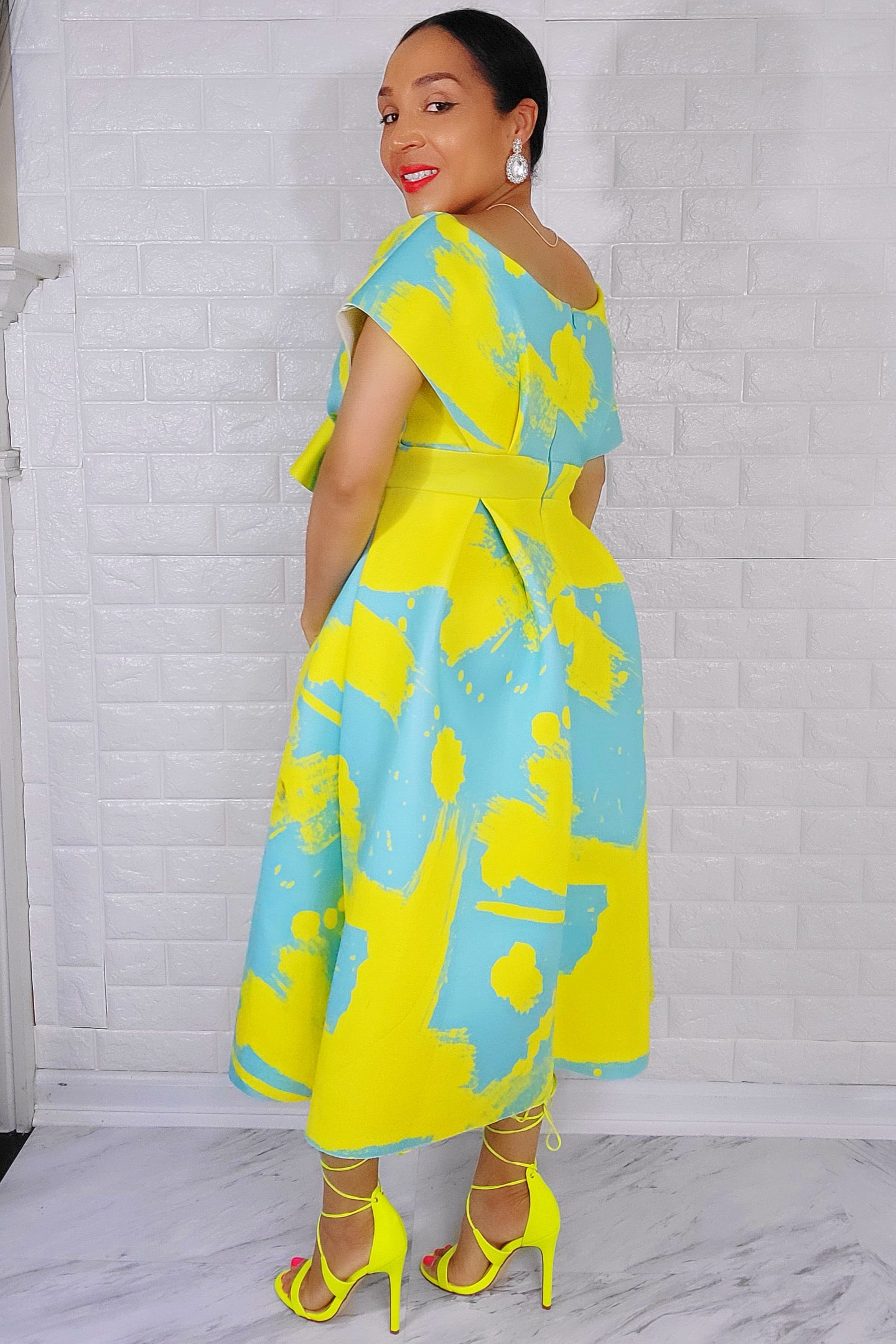 061422 Lady Sonia Yellow & Turquoise Print Dress – UNIK-ELEGANCE