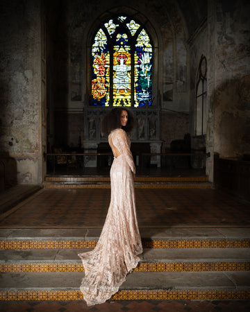 Reasons To Rent An Elegant Gown For Your Wedding In Bristol