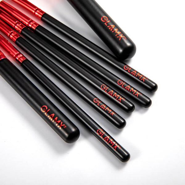 8 Piece Candy Apple Red and Black Makeup Brush Set | GX21 1