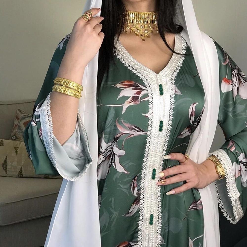Green Djellaba with Flowers Woman | Boutique Musulmane®