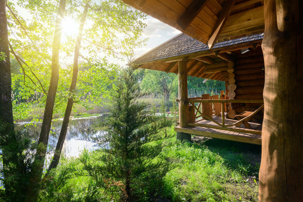 Calming Log Cabin in the Woods