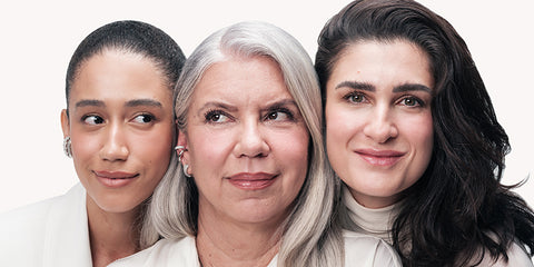 Astrid, Barbara e Reis utilizando o lançamento Skincream da CARE