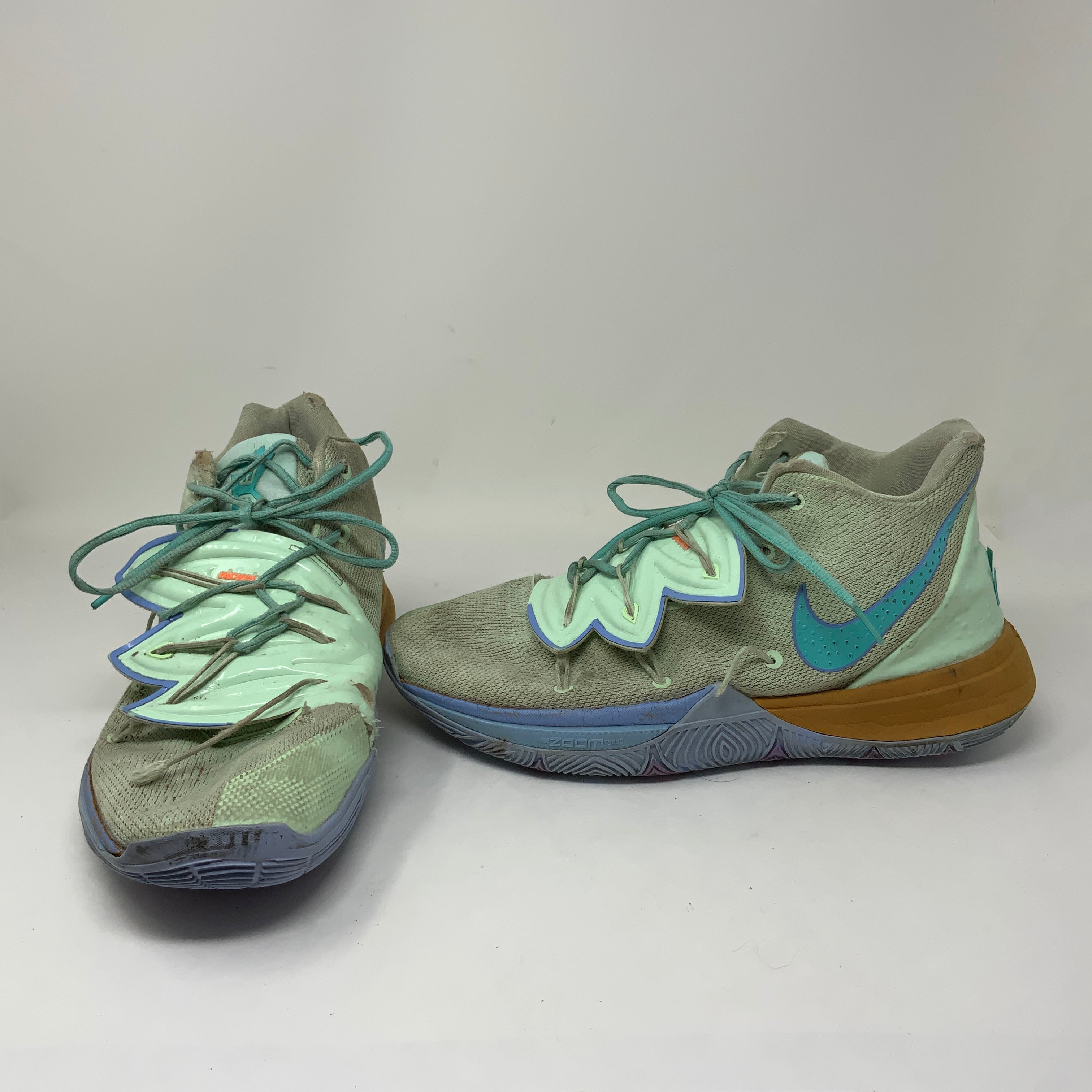 Nike Kyrie 5 Irving Spongebob Squarepants Squidward Collectible Sneake –  Galore Consignment