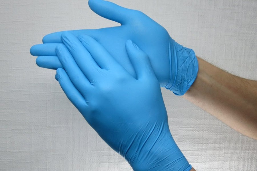 Какие перчатки можно получить. Медицинские нитриловые перчатки [UNEX] синий. Перчатки нитриловые смотровые Nitrile голубые р. s. Перчатки нитриловые UNEX. Резиновые перчатки медицинские.