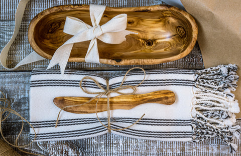 *Handcrafted Olivewood bread/fruit server bowl with butter knife (Tunisia),Handwoven hand towel (Turkey)
