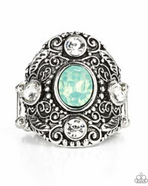 Paparazzi Ring ~ Magic Maker - Green