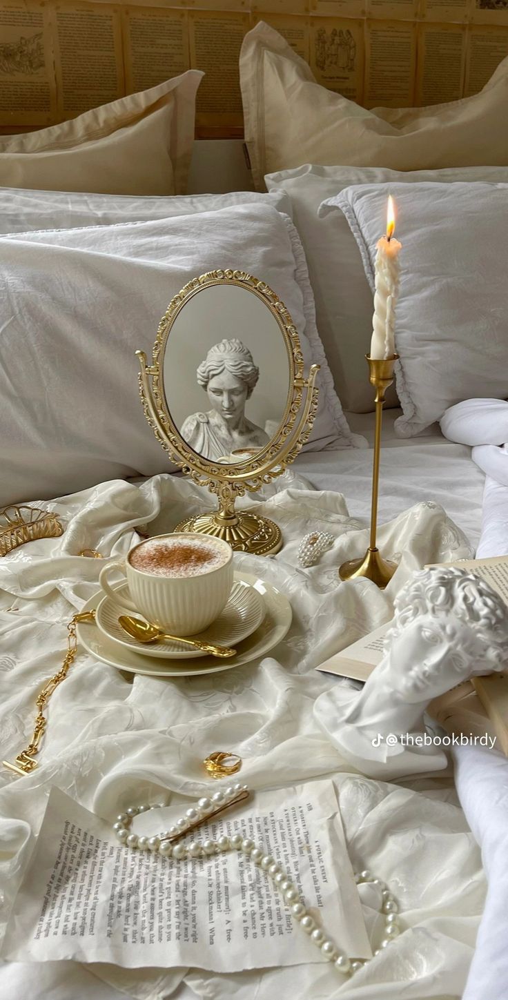 Victorian Royal Inspo By Ever Lasting