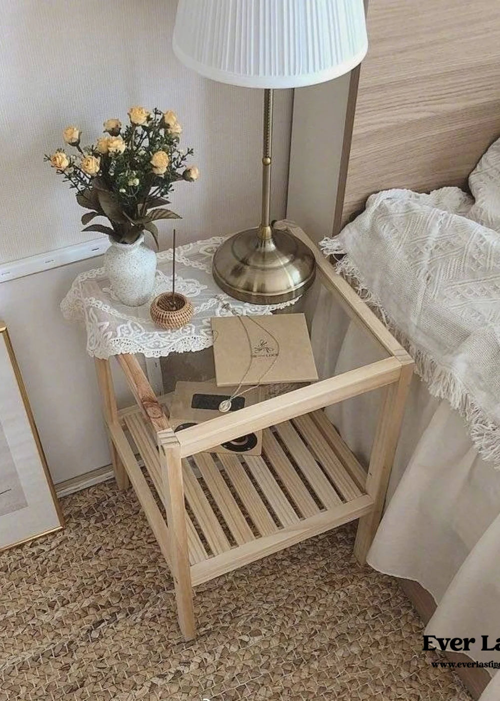 Classic Bedside Table / Single