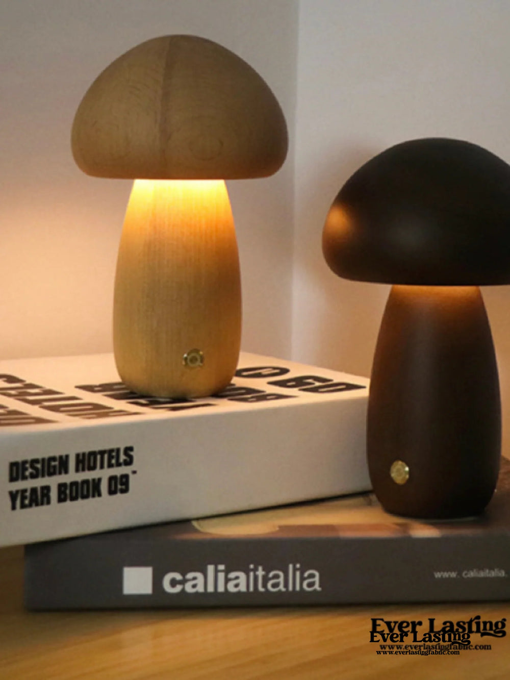 Egg Glass Lamp / Cream