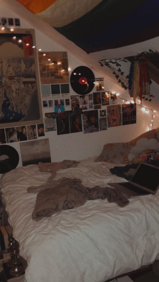 grunge room  Indie room decor, Room inspiration bedroom, Cozy