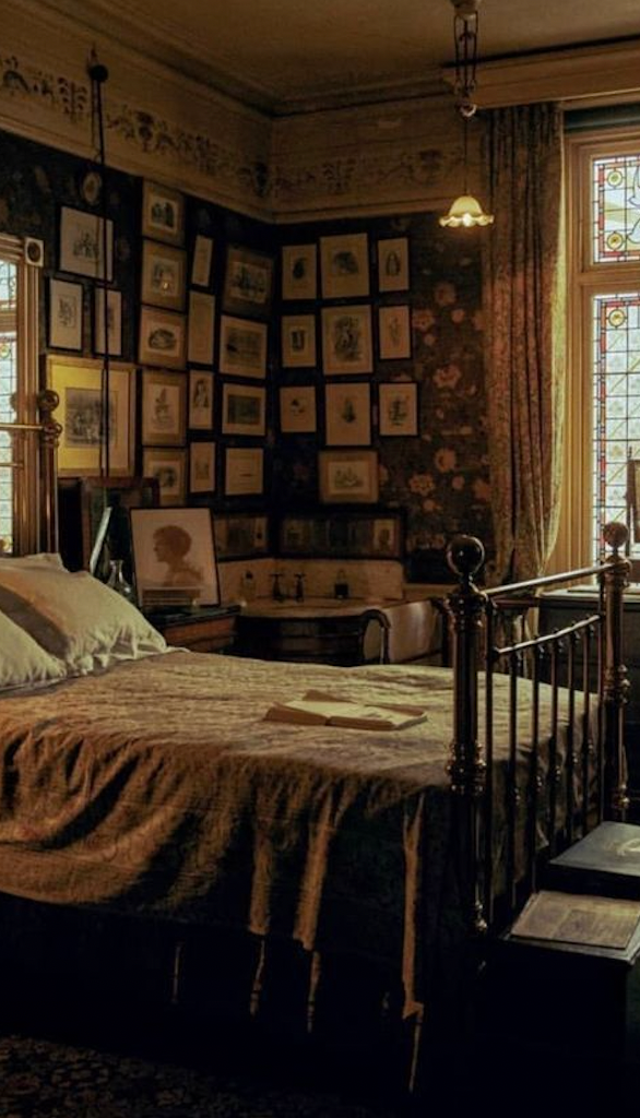 The Ultimate Guide To Creating a Dark Academia Bedroom