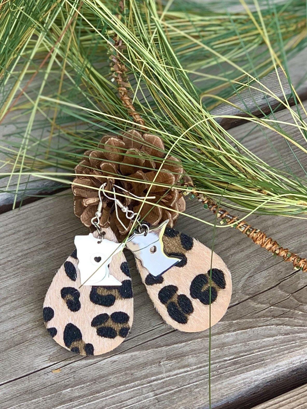 Earrings { Minnesota } Fur Leopard Print Teardrops with State of MN or Any State Is Available. Sterling Silver State Charms. Fish Hook.