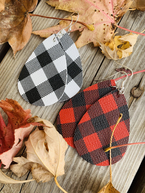 Earrings • Buffalo plaid • White/black • Red/black • Wholesale orders welcome.