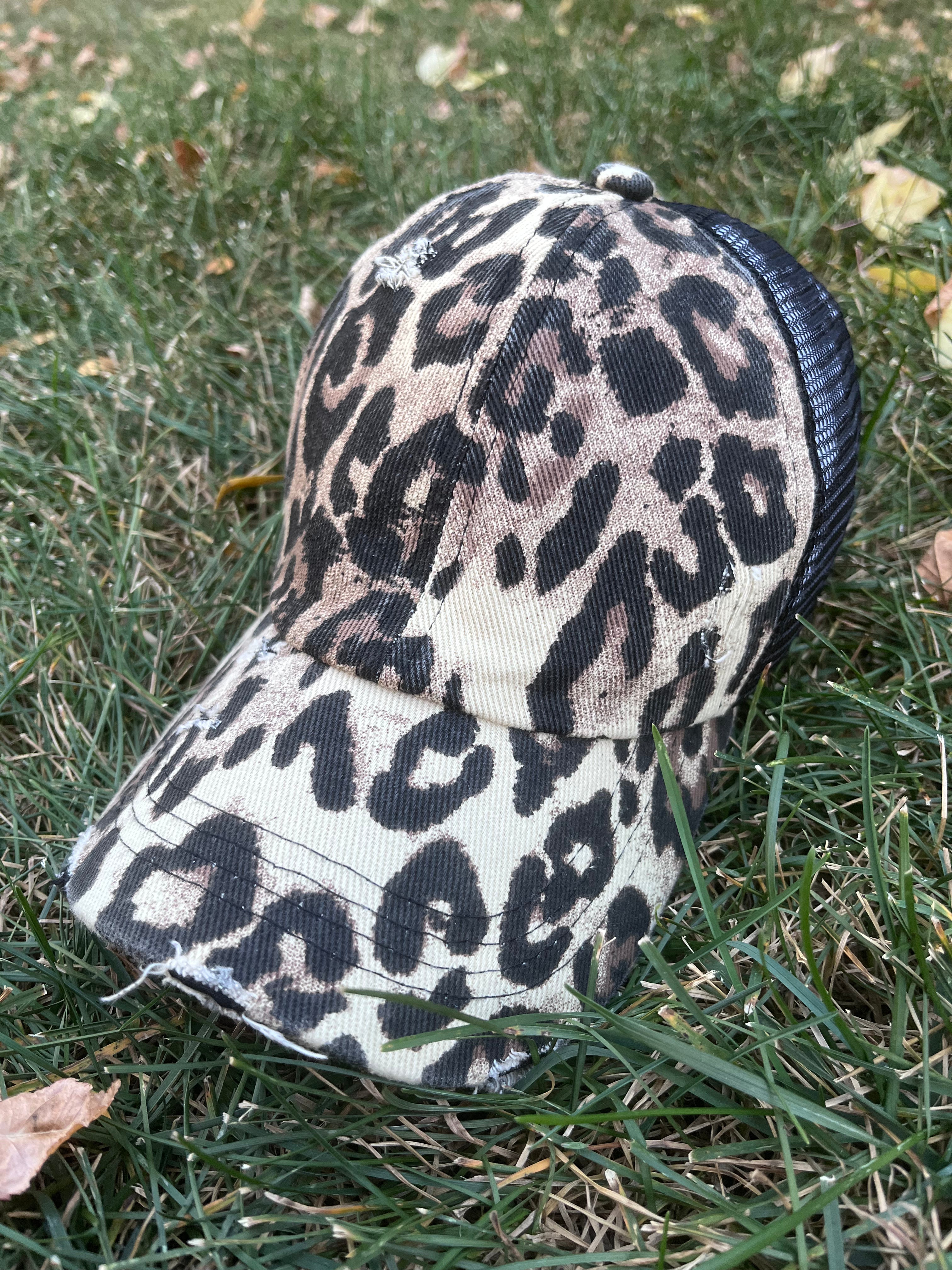 Hats Blank. Distressed Vintage Trucker Hat with adjustable. Gray. Leopard.