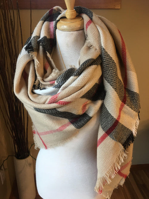 Blanket scarf { Classic check } Camel. Large square blanket scarf.