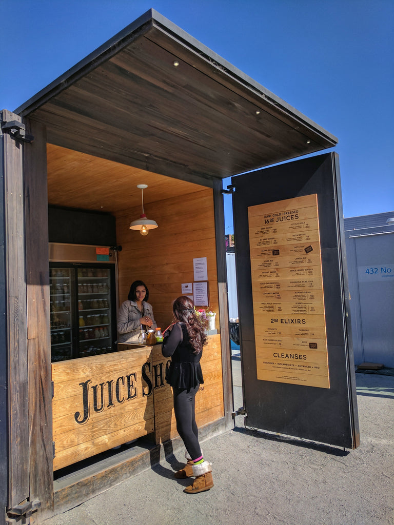The front of an outdoor juice bar in San Francisco