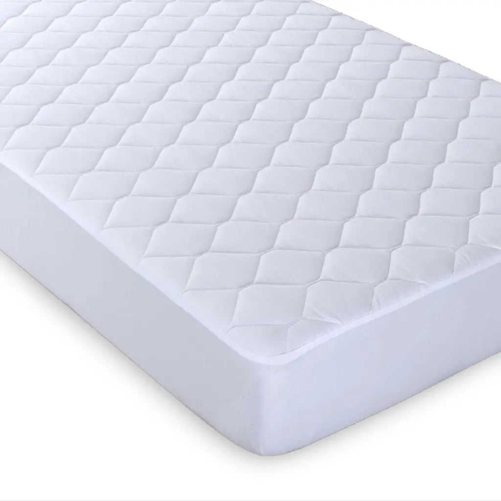 https://cdn.shopify.com/s/files/1/0525/9090/3472/products/coprimaterasso-imbottito-con-angoli-comfort-plus-di-daunex-849.webp