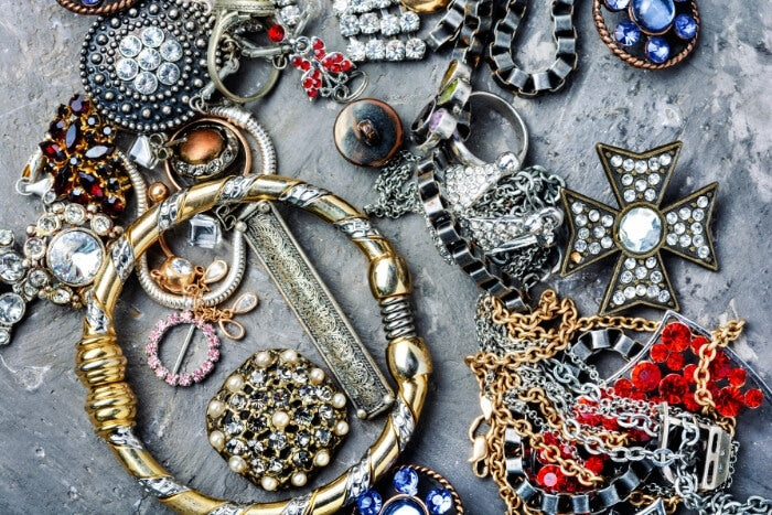 vintage-jewelry-collection