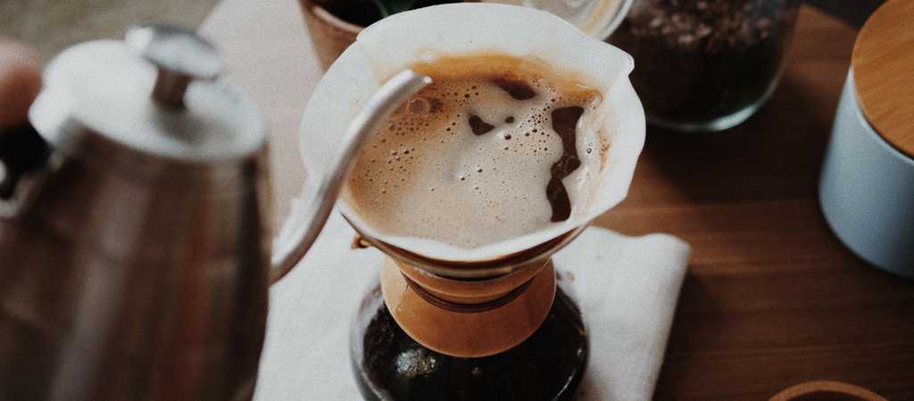 guide on how to make the perfect pour over coffee