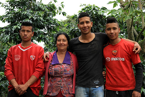 Yolanda Samboní with her sons Ever, Diego and Yancarlos Imbachi