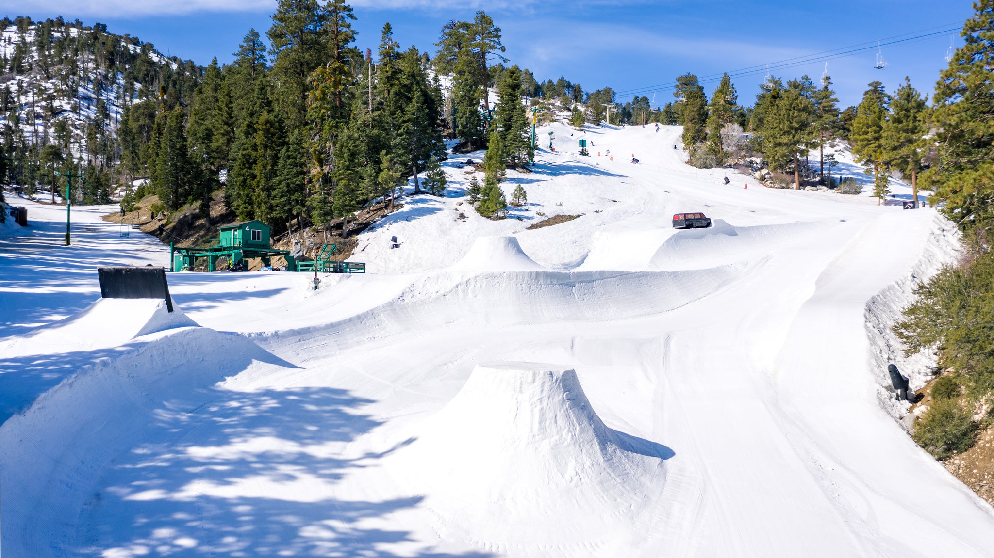 Looking up course // p: Lee Stockwell