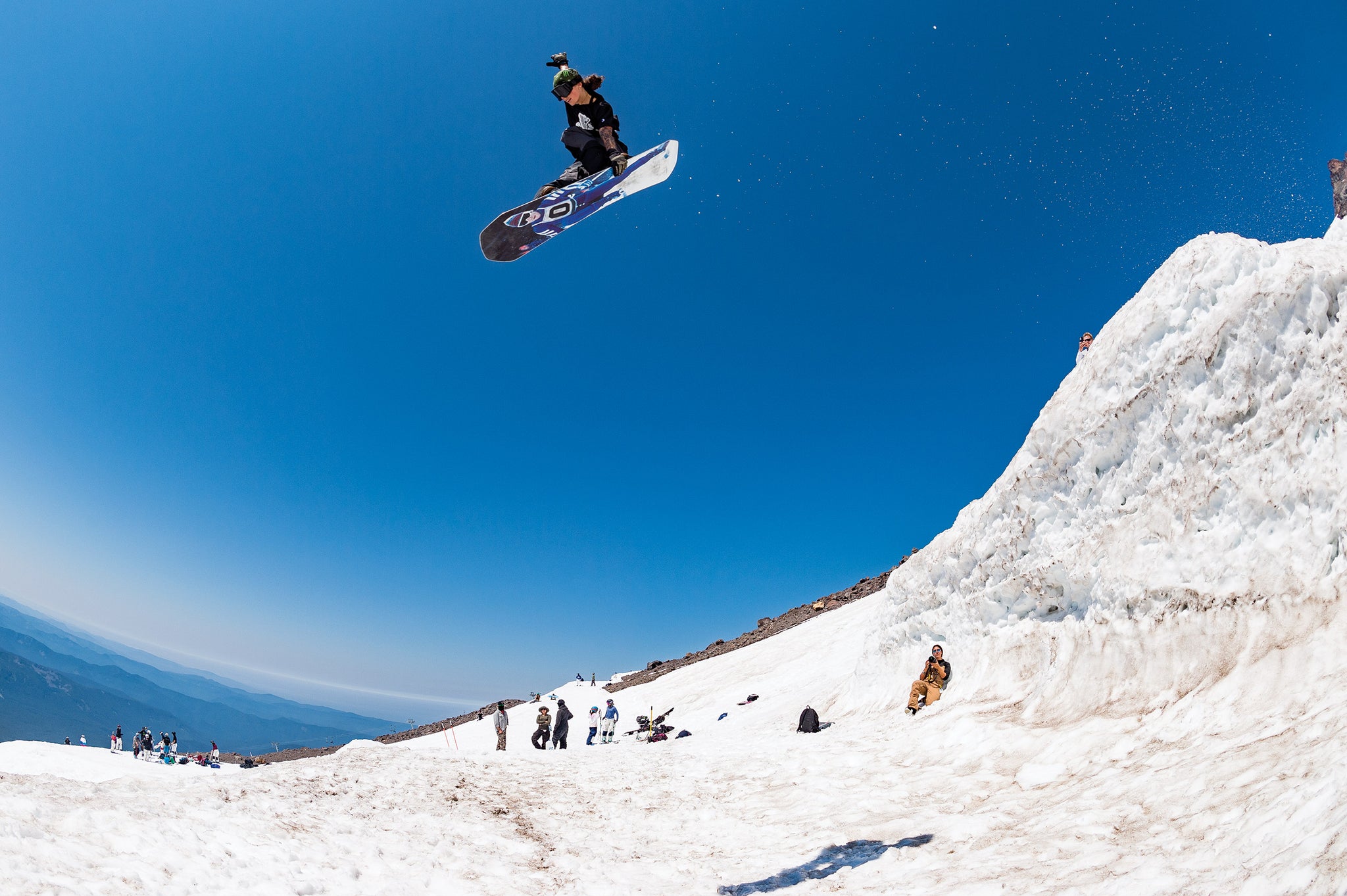 The most elite jump on the glacier // p: T-Bird