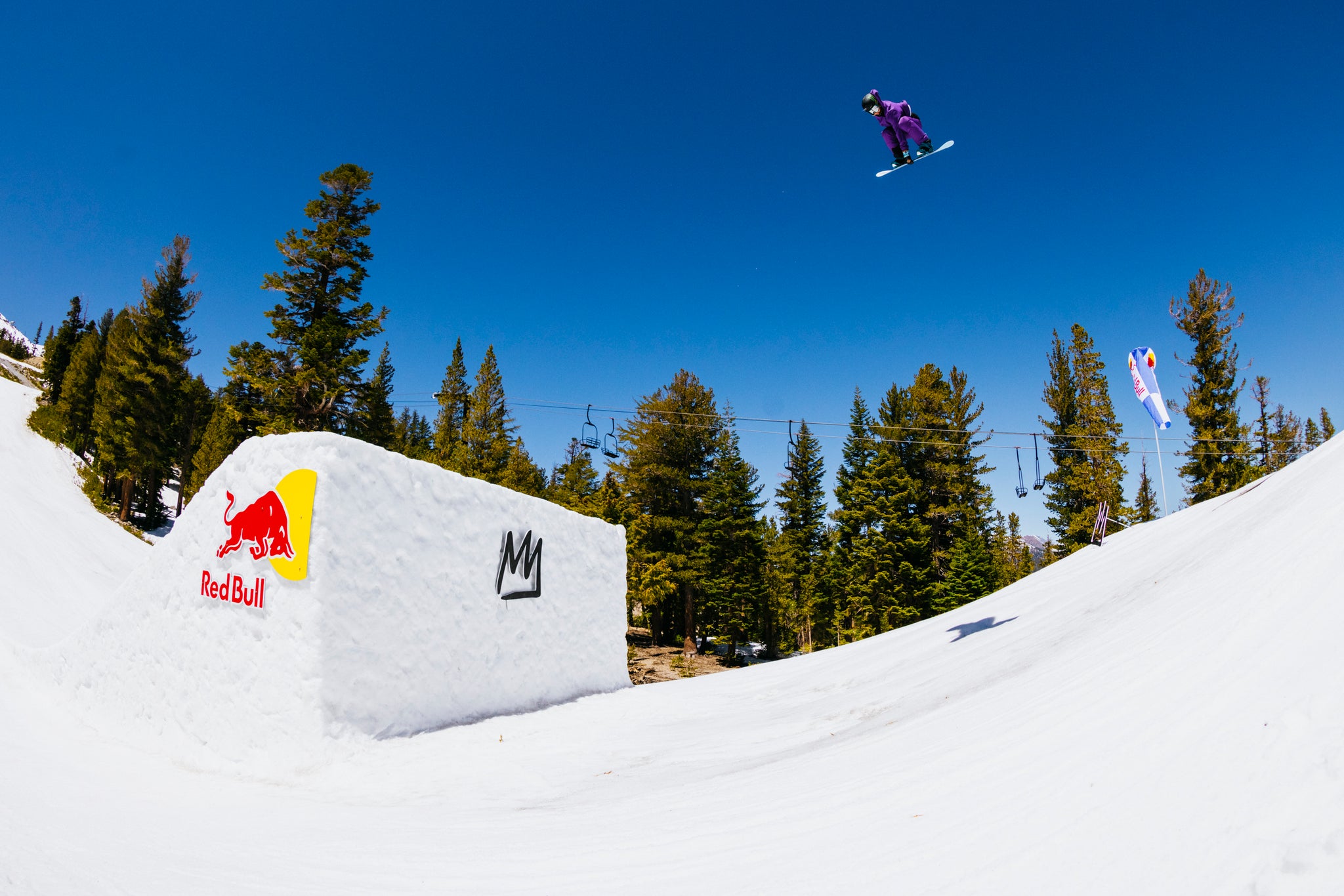 r: Jamie Anderson // p: Peter Morning, Red Bull Content Pool