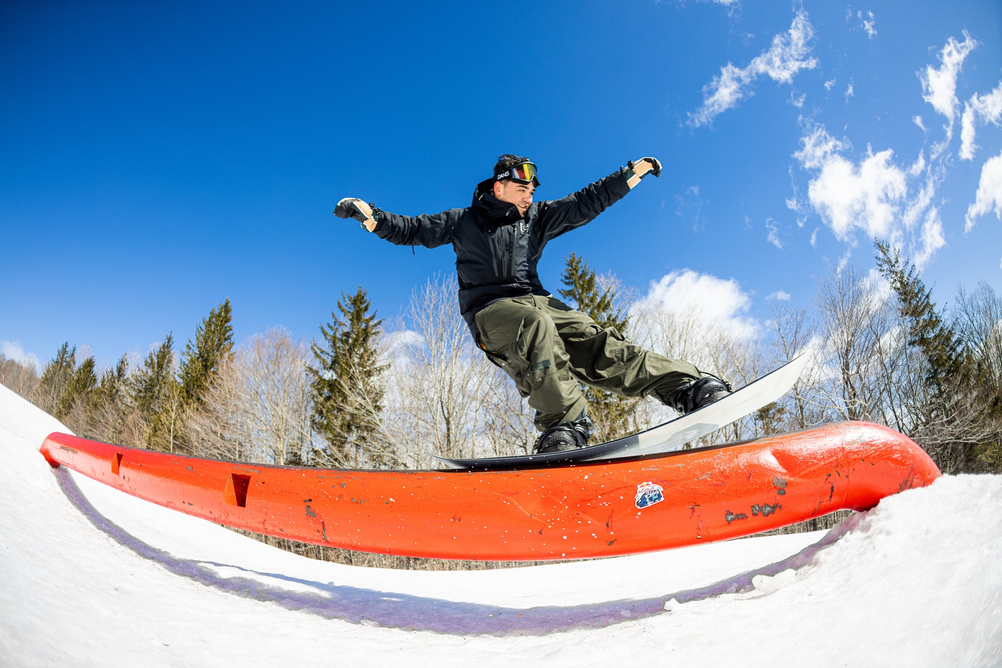 r: Alex Caccamo at Stratton // p: Peter Cirilli / Red Bull Content Pool