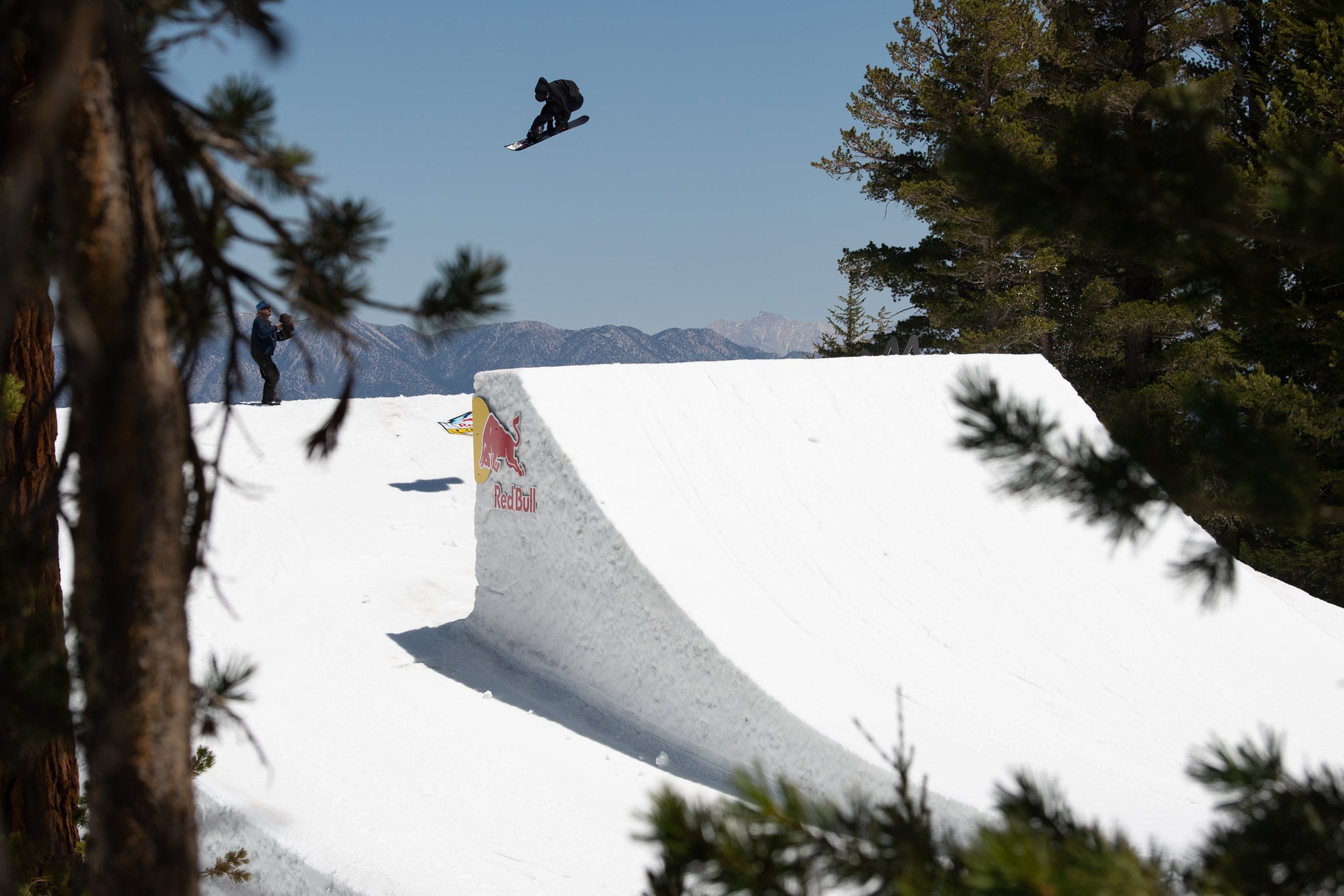 r: Red Gerard // p: Mark Clavin, Red Bull Content Pool