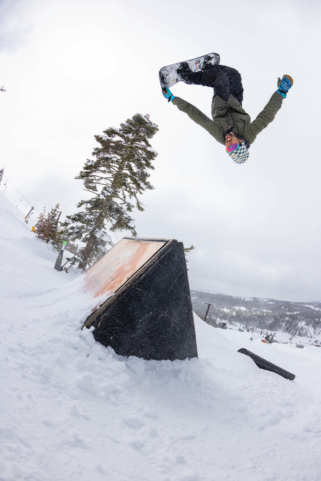 Zach Griffin was layin' em out the whole event - Photo Mike Yoshida