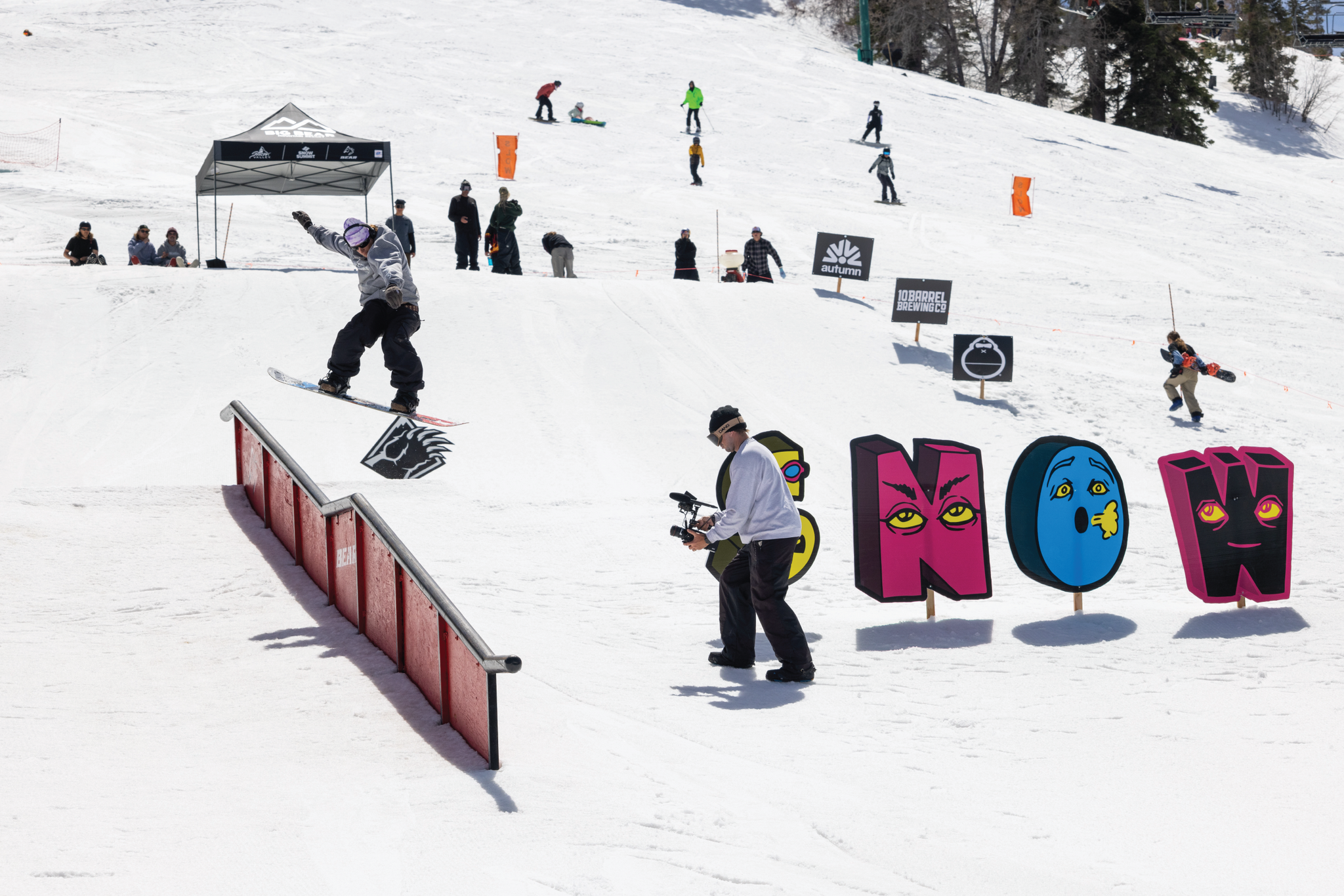 Austin Vizz on his way to finals // p: Mike Yoshida 