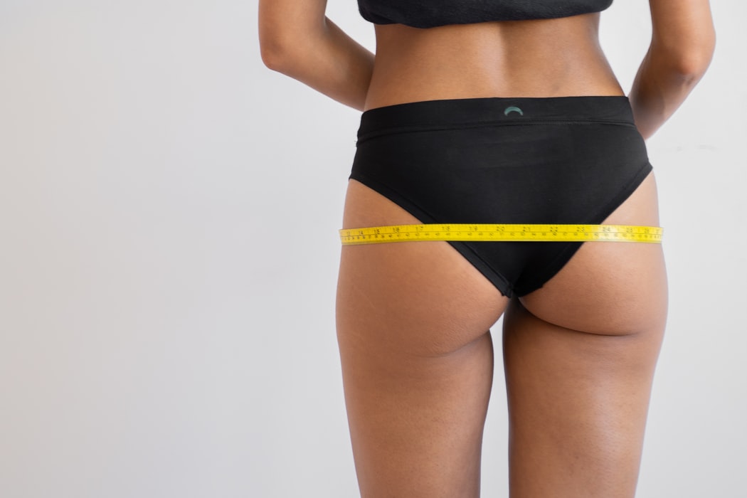 How to Measure Your Hips