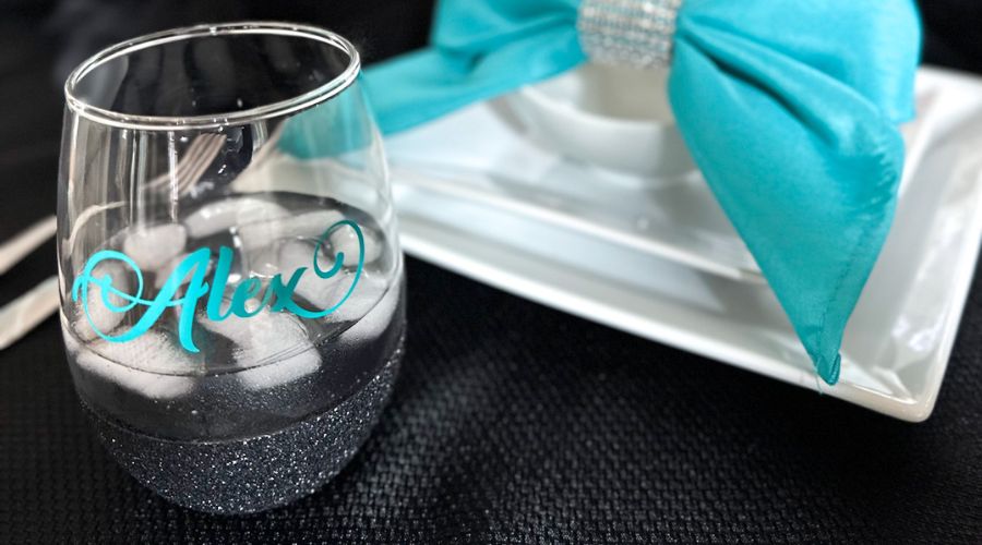 Personalized Glitter-dipped Wine Glasses