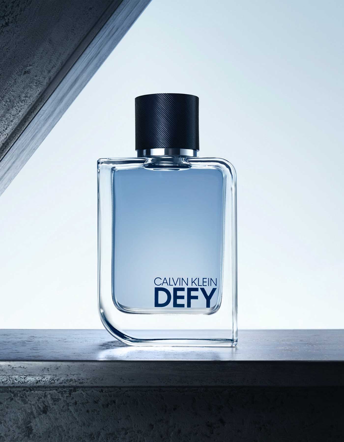 Gift Set] Calvin Klein Defy Eau De Toilette 100ml for Him – Heavni Brand  Global