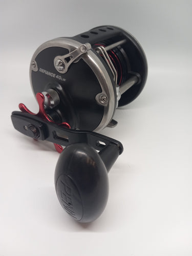 PENN Defiance 20LW Level-Wind Conventional Fishing Reel Saltwater