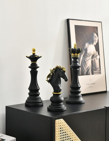 chess-statues-set-black