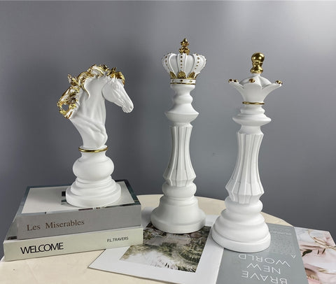 chess-statues-set-white-table