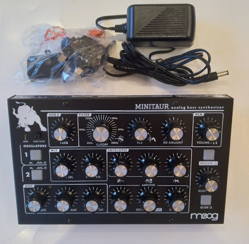 MOOG MUSIC MINITAUR