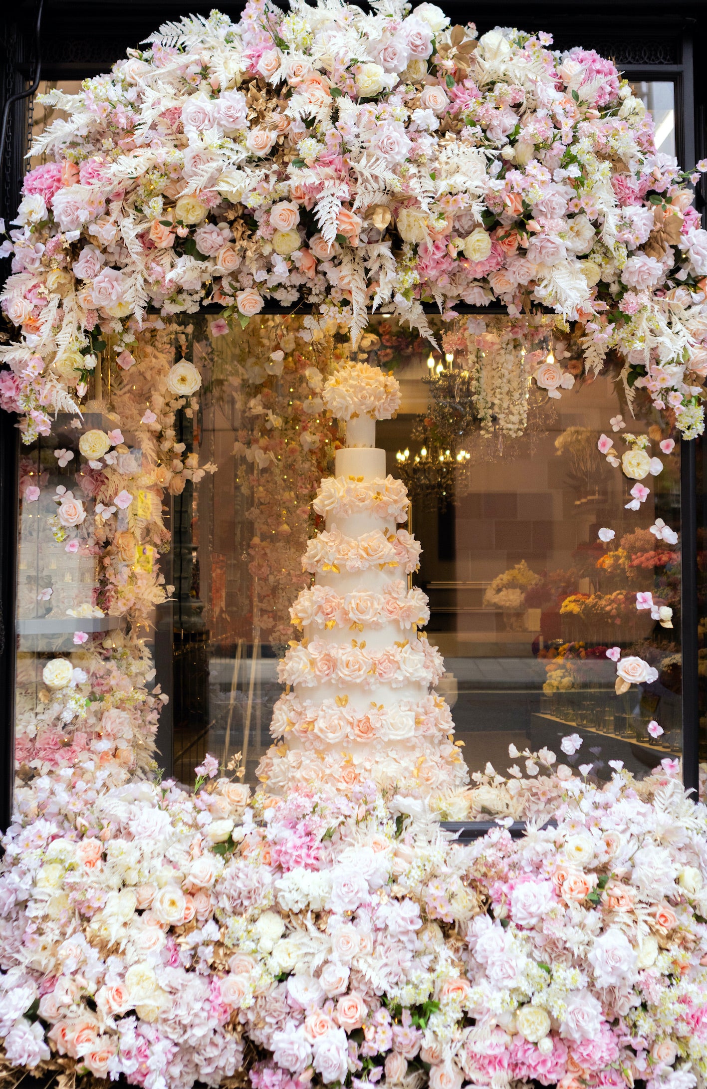 Neill Strain Floral Couture luxury weddings Mayfair Belgravia London