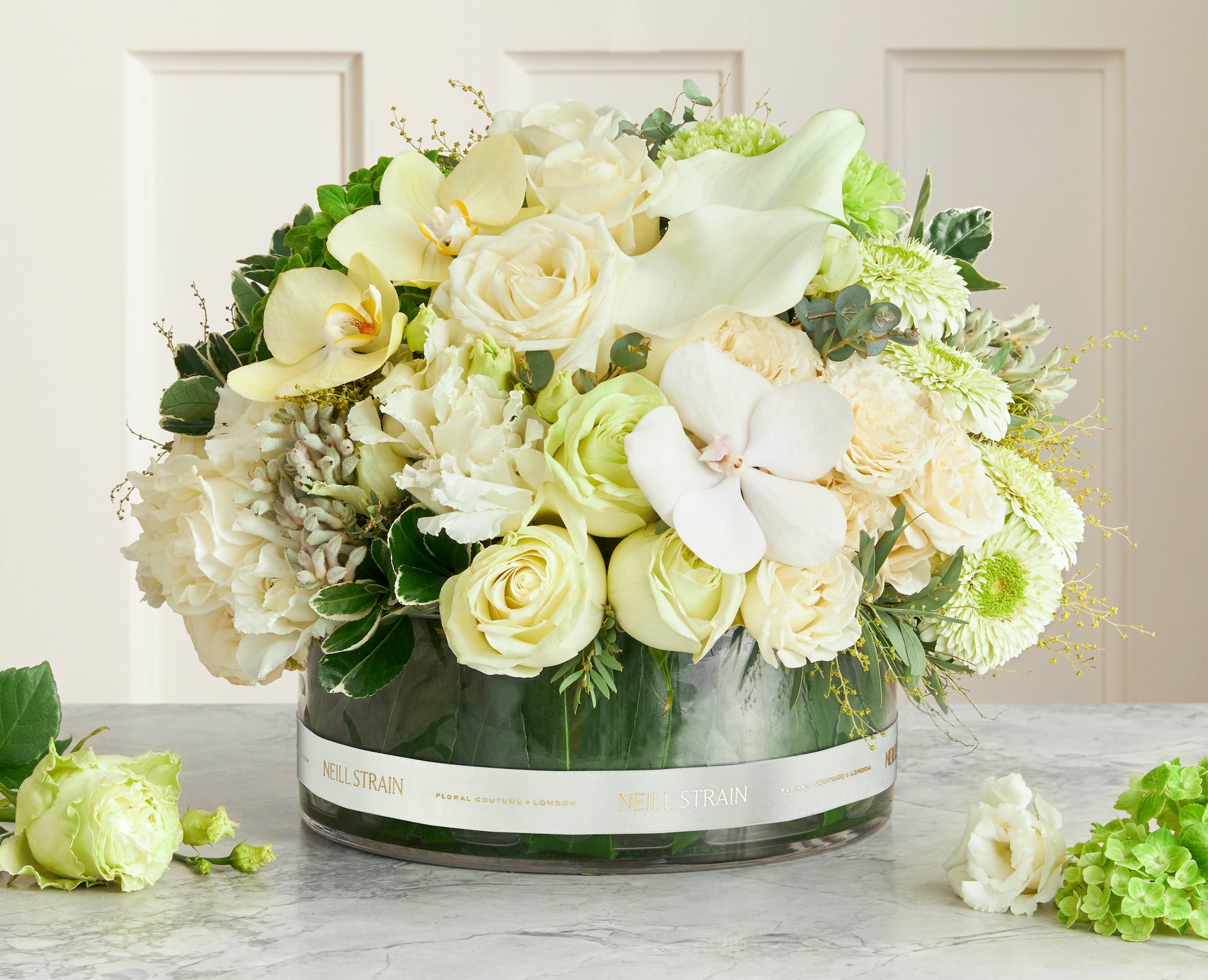 Mother's Day luxury flowers Neill Strain Floral Couture London delivery