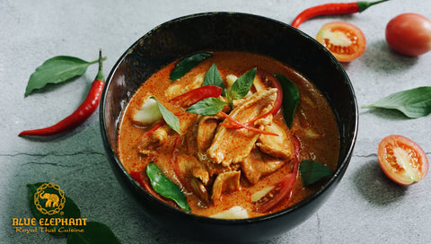 thai red curry chicken