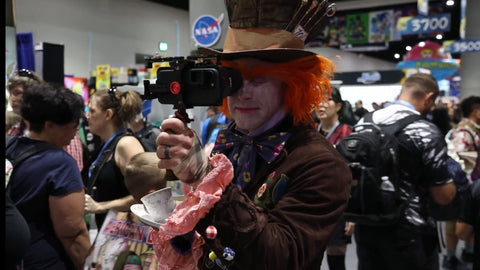 Comic Con using the Smart Z-Finder, viewfinder for your phone