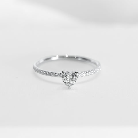 LVNA | Perfect Engagement Ring Style Based on Your Zodiac