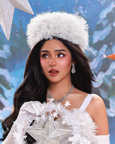 Andrea Brillantes Was an Ethereal Parol Angel at Star