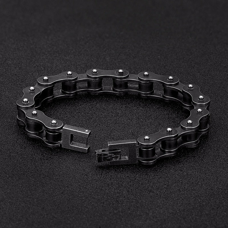 bicycle-chain-techwear-bracelet