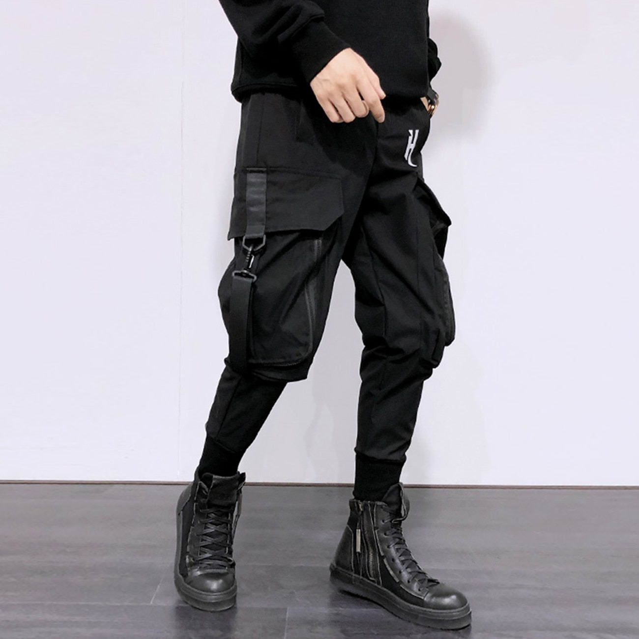 Cargo Streetwear Pants | CYBER TECHWEAR®