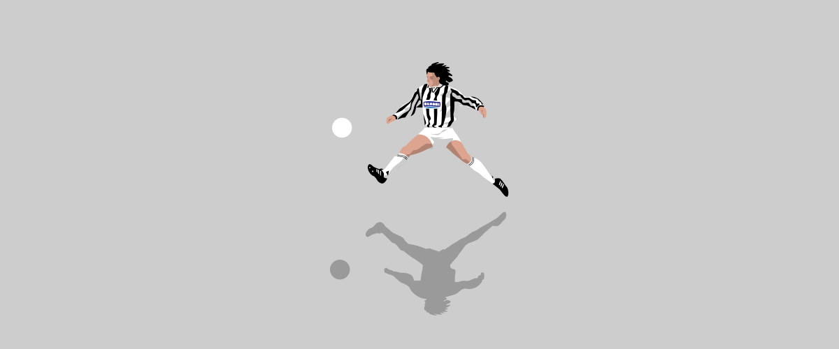 Alessandro Del Piero shooting a football.