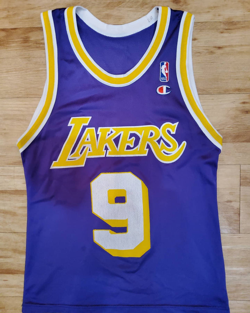 Mitchell & Ness NBA Swingman Jersey Los Angeles Lakers 1996-97 Nick Van  Exel #9 Yellow - LIGHT GOLD