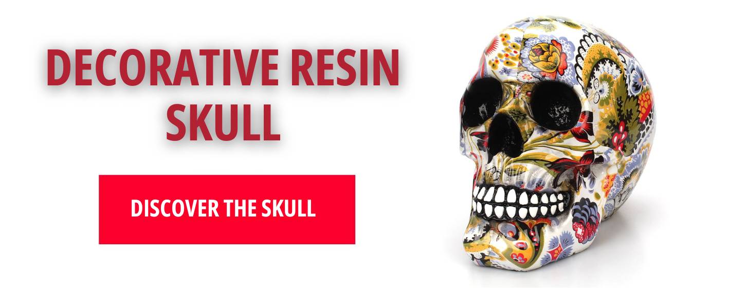 DECORATIVE RESIN SKULL