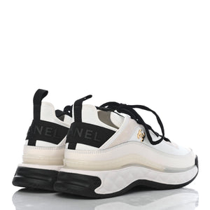 chanel cruise low top sneakers